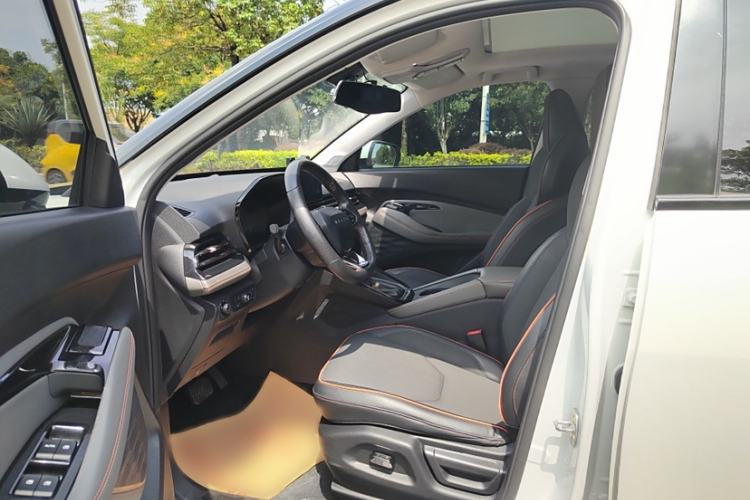 Used Baojun RS-3 2020 1.5L CVT 24-Hour Online Luxury Edition Interior 2