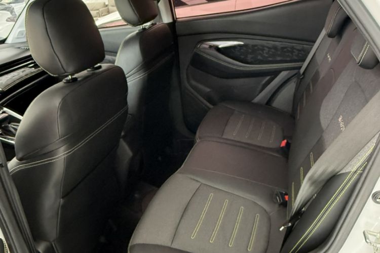 Used Baojun RS-3 2020 1.5L CVT Elite Version with 24-Hour Online Service Interior 3