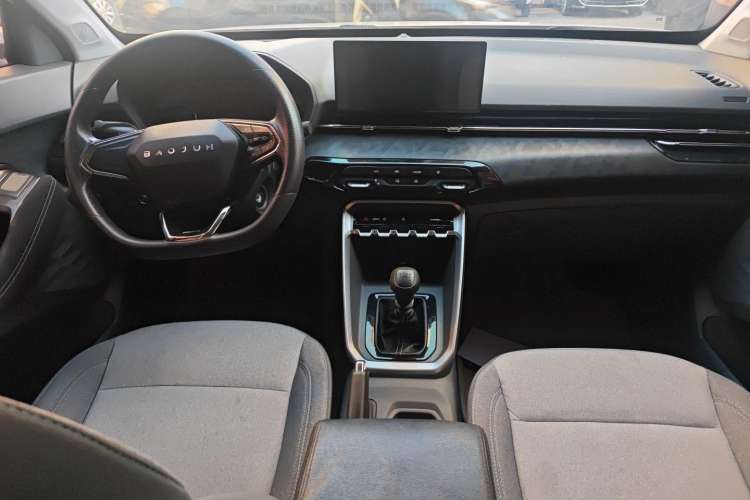 Used Baojun RS-3 2020 1.5L Manual Smart Comfort Edition Interior 3