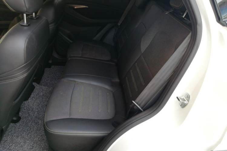 Used Baojun RS-3 2020 1.5L CVT Smart Elite Edition Interior 4
