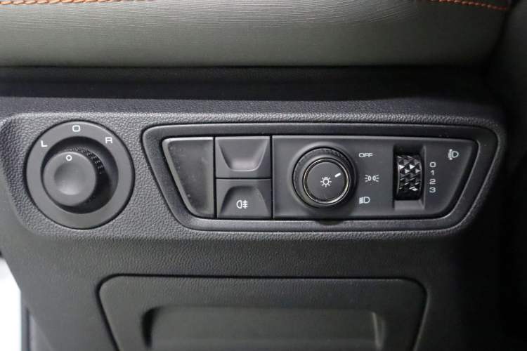 Used Baojun RS-3 2020 1.5L Manual 24-Hour Online Luxury Version Interior 4