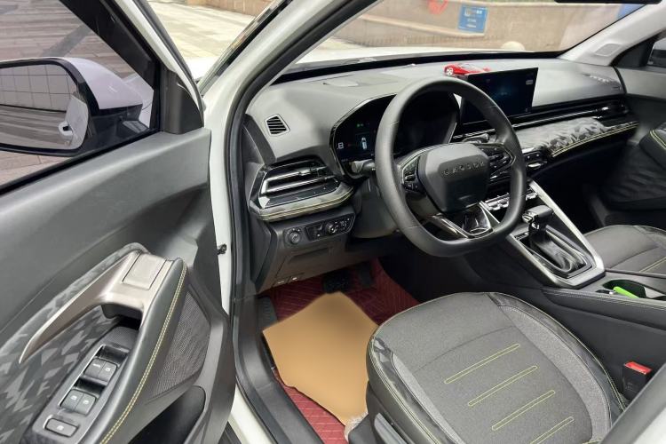 Used Baojun RS-3 2020 1.5L CVT Smart Elite Edition Interior 7