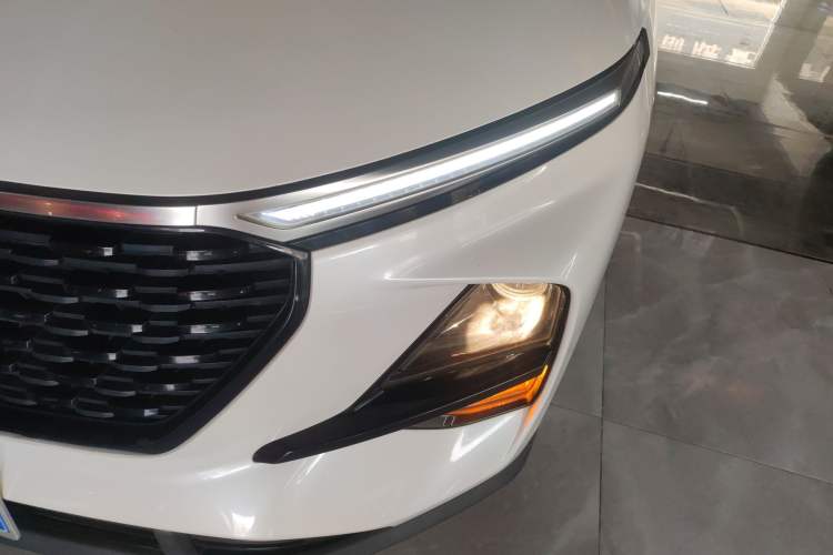 Used Baojun RS-3 2020 1.5L CVT Elite Version with 24-Hour Online Service Left Front Headlight