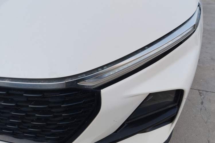 Used Baojun RS-3 2020 1.5L CVT Elite Version with 24-Hour Online Service Left Front Headlight