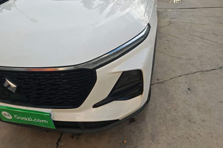 Used Baojun RS-3 2020 1.5L Manual Elite Version with 24-Hour Online Service Left Front Headlight