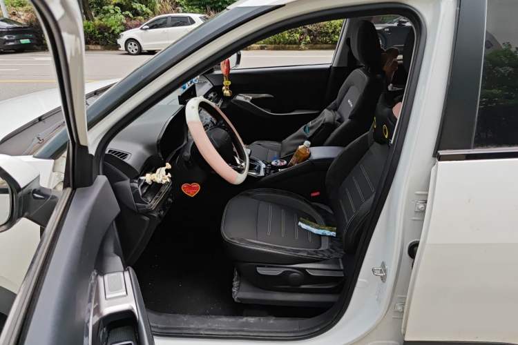 Used Baojun RS-3 2020 1.5L CVT Smart Elite Edition Left Front Seat