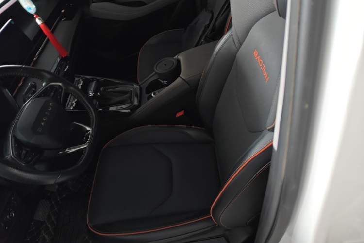 Used Baojun RS-3 2020 1.5L CVT 24-Hour Online Luxury Edition Left Front Seat