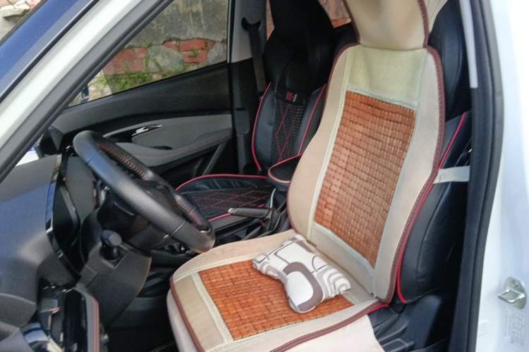 Used Baojun RS-3 2020 1.5L Manual 24-Hour Online Luxury Version Left Front Seat