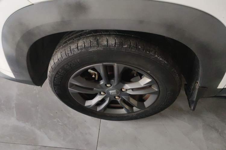 Used Baojun RS-3 2020 1.5L CVT Elite Version with 24-Hour Online Service Left Front Wheel Hub