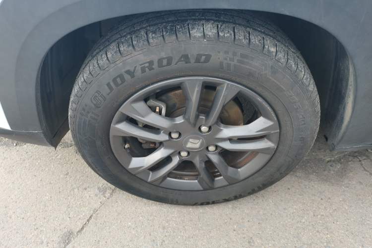 Used Baojun RS-3 2020 1.5L CVT 24-Hour Online Luxury Edition Left Front Wheel Hub