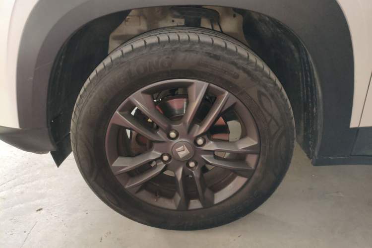 Used Baojun RS-3 2020 1.5L Manual Smart Comfort Edition Left Front Wheel Hub