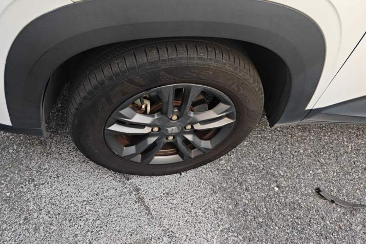 Used Baojun RS-3 2020 1.5L CVT Smart Elite Edition Left Front Wheel Hub