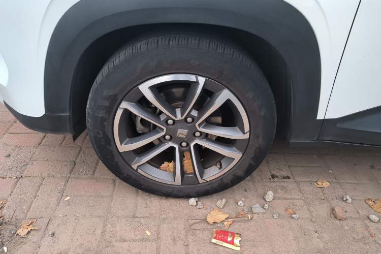 Used Baojun RS-3 2020 1.5T CVT Smart Luxury Edition Left Front Wheel Hub