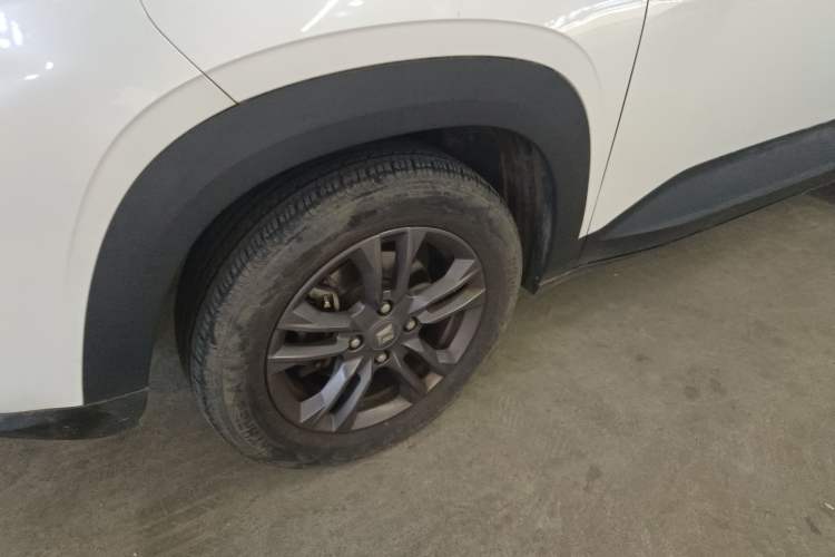 Used Baojun RS-3 2020 1.5L Manual Smart Comfort Edition Left Front Wheel Hub