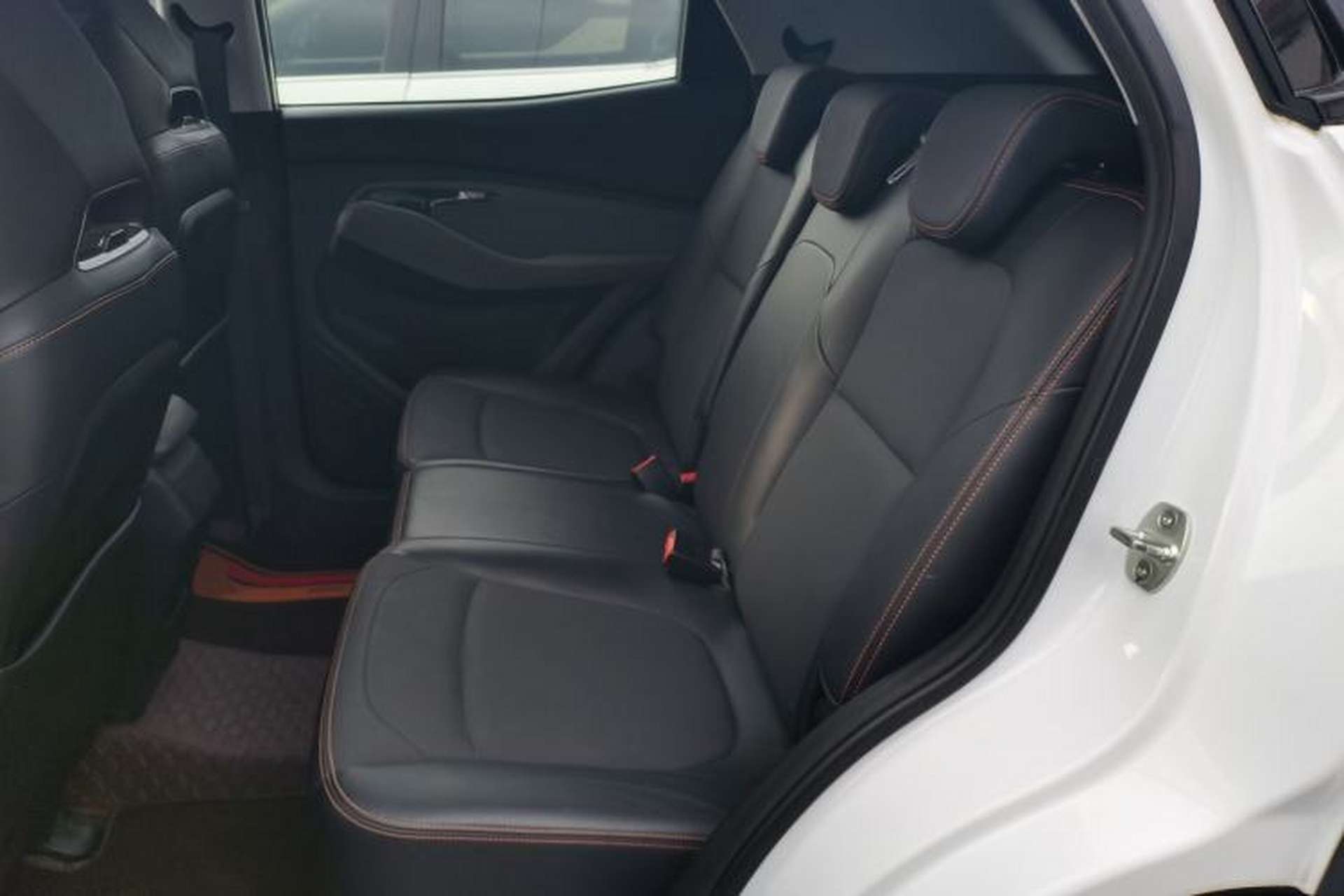 Used Baojun RS-3 2020 1.5L CVT 24-Hour Online Luxury Edition Left Rear Seat