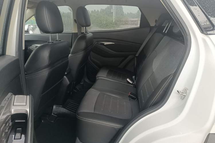 Used Baojun RS-3 2020 1.5T CVT Smart Elite Edition Left Rear Seat