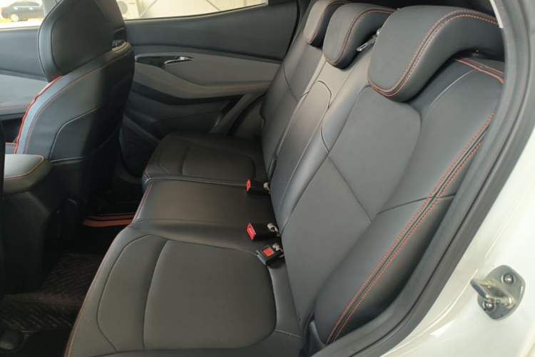 Used Baojun RS-3 2020 1.5L CVT 24-Hour Online Luxury Edition Left Rear Seat