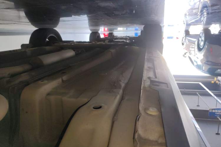 Used Baojun RS-3 2020 1.5L CVT Elite Version with 24-Hour Online Service Left Side Sill