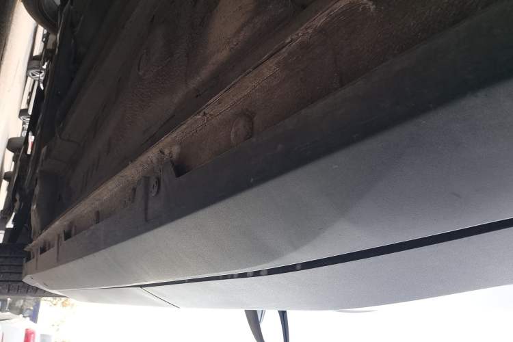 Used Baojun RS-3 2020 1.5L CVT 24-Hour Online Luxury Edition Left Side Sill