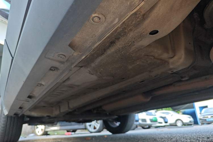 Used Baojun RS-3 2020 1.5L CVT Smart Elite Edition Left Side Sill