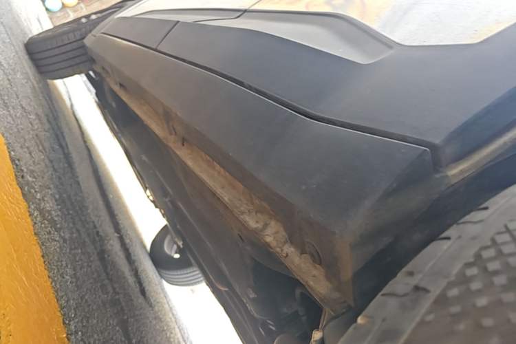 Used Baojun RS-3 2020 1.5L Manual Smart Comfort Edition Left Side Sill