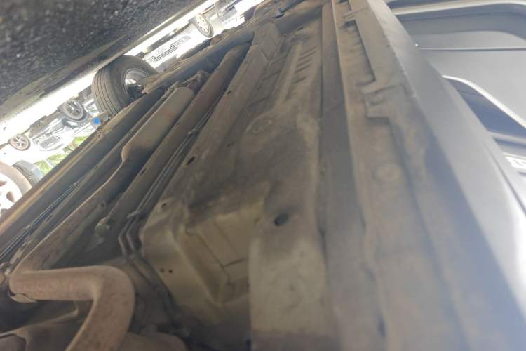 Used Baojun RS-3 2020 1.5L CVT Smart Elite Edition Left Side Sill