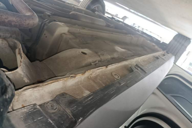 Used Baojun RS-3 2020 1.5L CVT Smart Elite Edition Left Side Sill