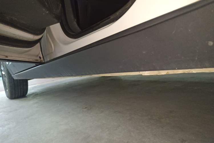 Used Baojun RS-3 2020 1.5L Manual Smart Comfort Edition Left Side Sill