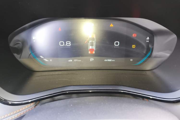 Used Baojun RS-3 2020 1.5L CVT 24-Hour Online Luxury Edition Odometer Close Up