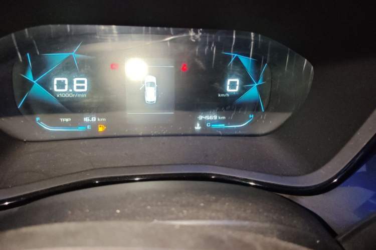 Used Baojun RS-3 2020 1.5L Manual Smart Elite Edition Odometer Close Up