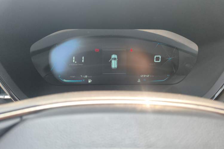 Used Baojun RS-3 2020 1.5L Manual Smart Elite Edition Odometer Close Up