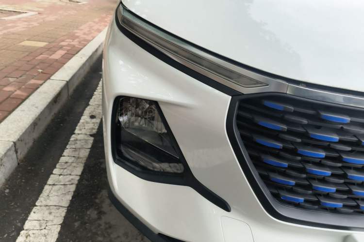 Used Baojun RS-3 2020 1.5L Manual Smart Comfort Edition Right Front Headlight