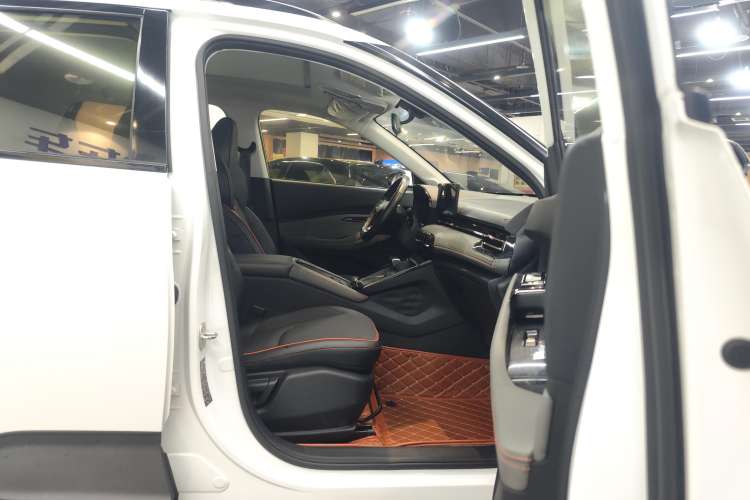 Used Baojun RS-3 2020 1.5T CVT Smart Luxury Edition Right Front Seat