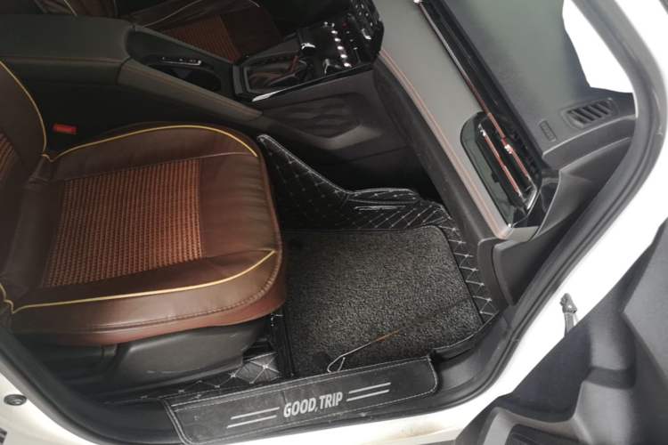 Used Baojun RS-3 2020 1.5L CVT 24-Hour Online Luxury Edition Right Front Seat