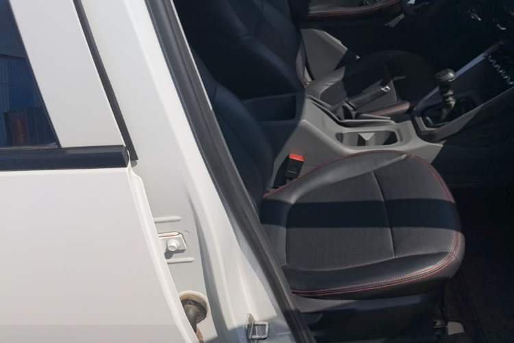 Used Baojun RS-3 2020 1.5L Manual Smart Comfort Edition Right Front Seat
