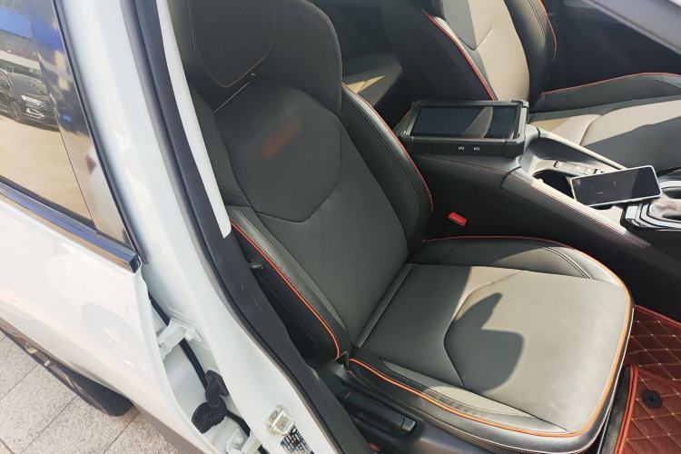 Used Baojun RS-3 2020 1.5T CVT Smart Luxury Edition Right Front Seat