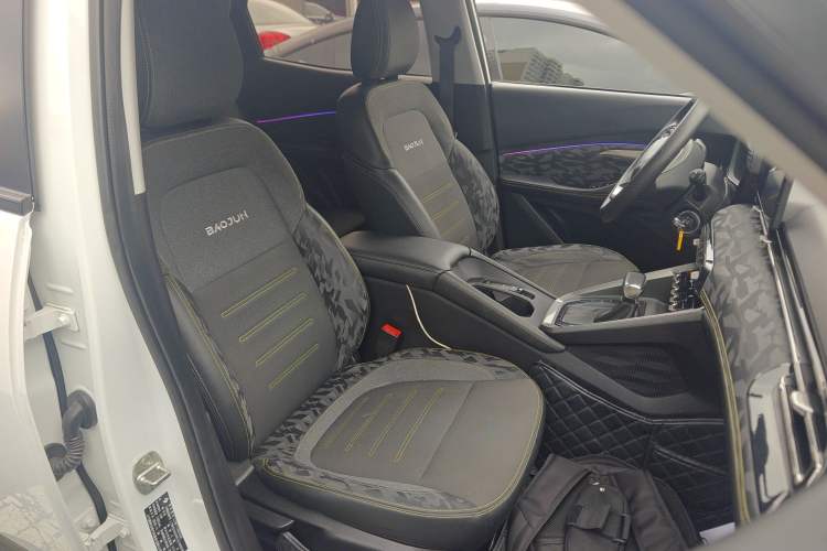 Used Baojun RS-3 2020 1.5L CVT Smart Elite Edition Right Front Seat