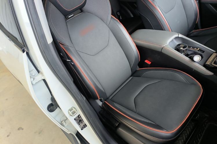Used Baojun RS-3 2020 1.5L CVT 24-Hour Online Luxury Edition Right Front Seat