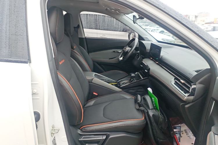 Used Baojun RS-3 2020 1.5L CVT 24-Hour Online Luxury Edition Right Front Seat