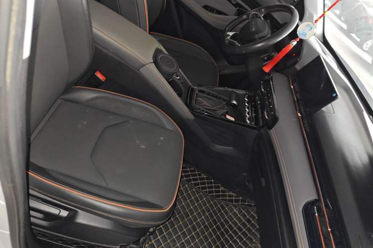 Used Baojun RS-3 2020 1.5L CVT 24-Hour Online Luxury Edition Right Front Seat