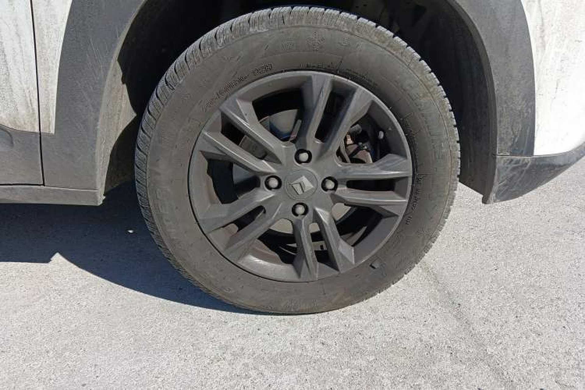 Used Baojun RS-3 2020 1.5L Manual Smart Elite Edition Right Front Wheel Hub