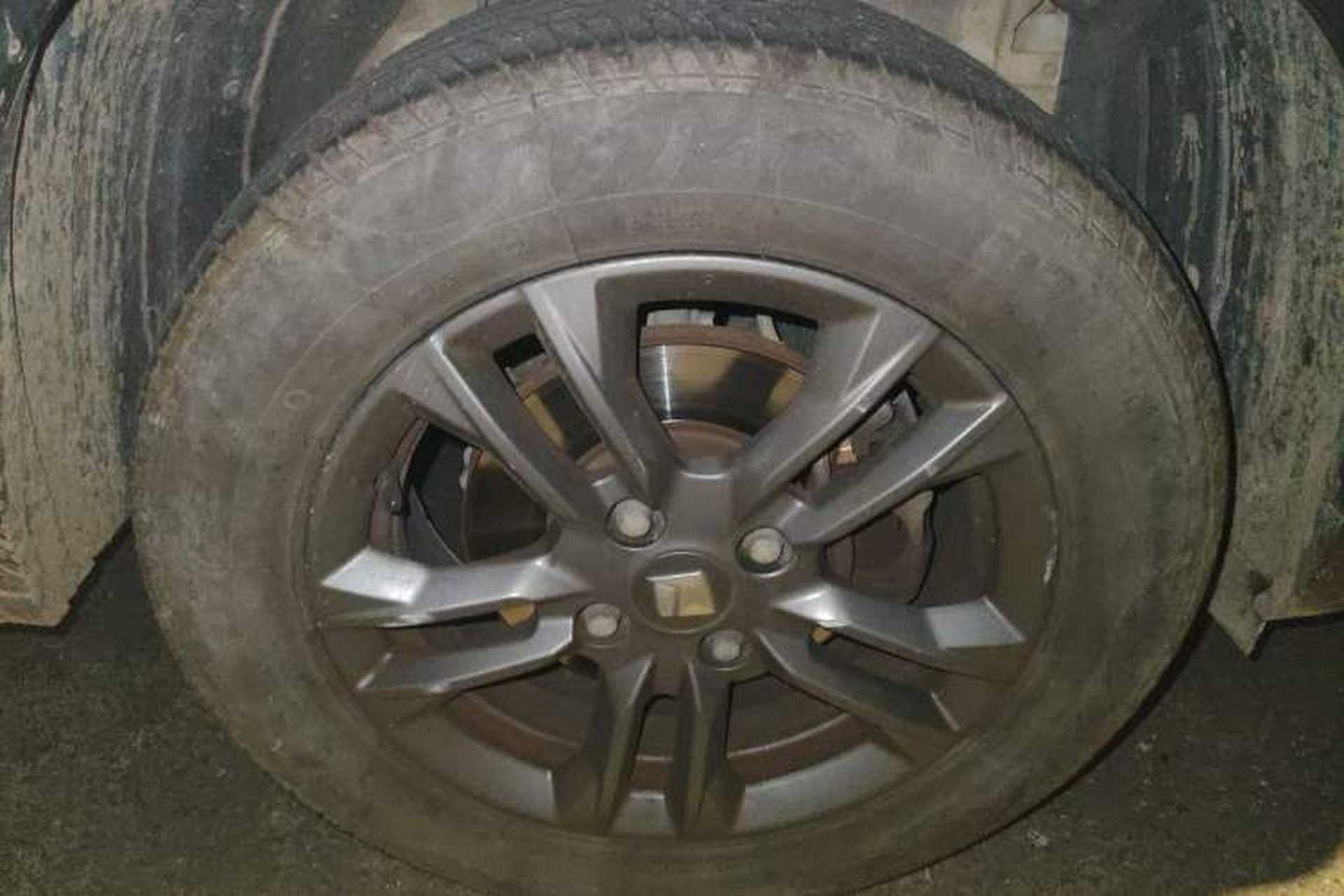 Used Baojun RS-3 2020 1.5L CVT Smart Elite Edition Right Front Wheel Hub