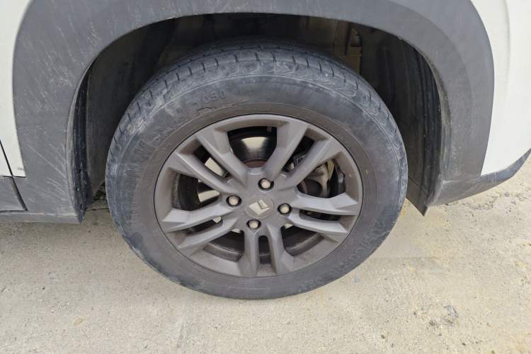 Used Baojun RS-3 2020 1.5L CVT Elite Version with 24-Hour Online Service Right Front Wheel Hub