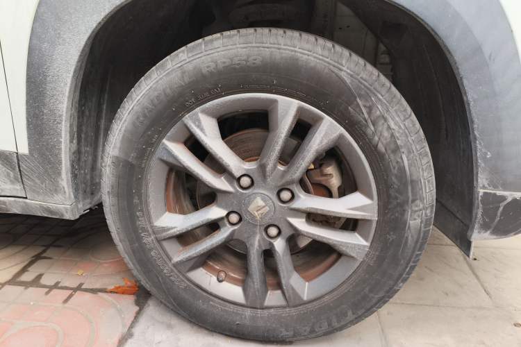Used Baojun RS-3 2020 1.5L CVT 24-Hour Online Luxury Edition Right Front Wheel Hub