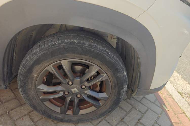 Used Baojun RS-3 2020 1.5L CVT Smart Luxury Edition Right Front Wheel Hub