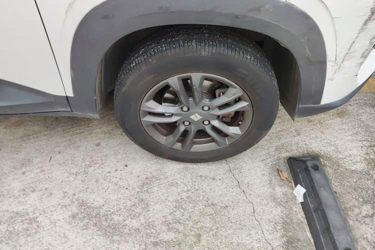 Used Baojun RS-3 2020 1.5L CVT Elite Version with 24-Hour Online Service Right Front Wheel Hub