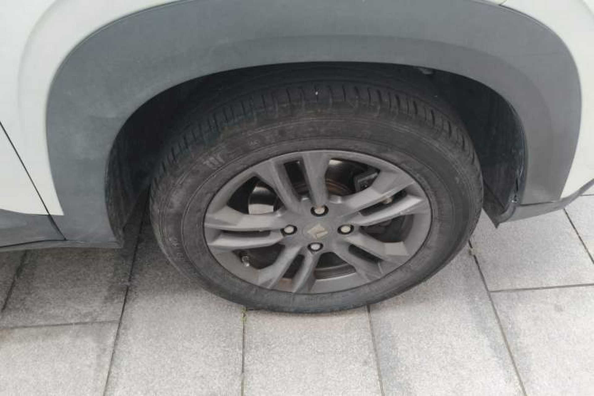 Used Baojun RS-3 2020 1.5L CVT 24-Hour Online Luxury Edition Right Front Wheel Hub