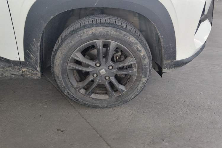 Used Baojun RS-3 2020 1.5L CVT Smart Luxury Edition Right Front Wheel Hub