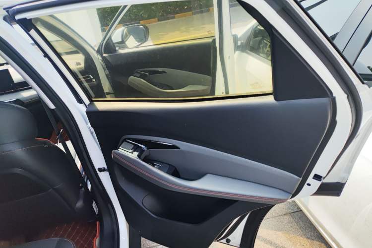 Used Baojun RS-3 2020 1.5T CVT Smart Luxury Edition Right Rear Door Interior