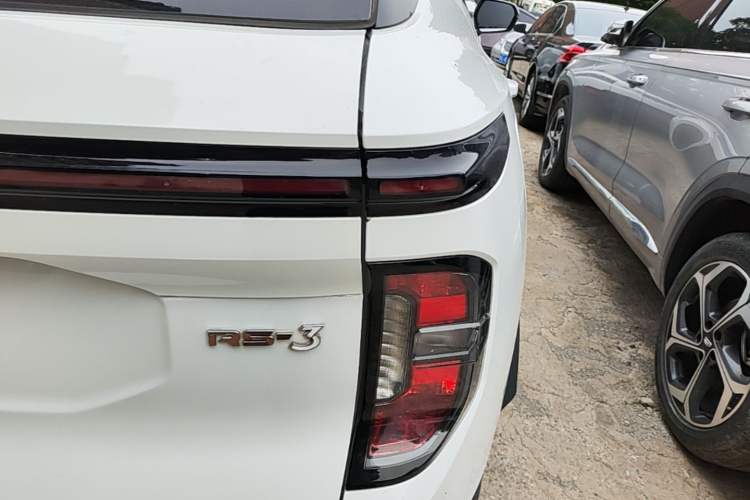 Used Baojun RS-3 2020 1.5L CVT 24-Hour Online Luxury Edition Right Rear Taillight